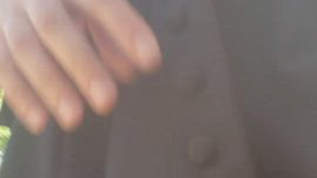 A sneaky little upskirt [GIF]