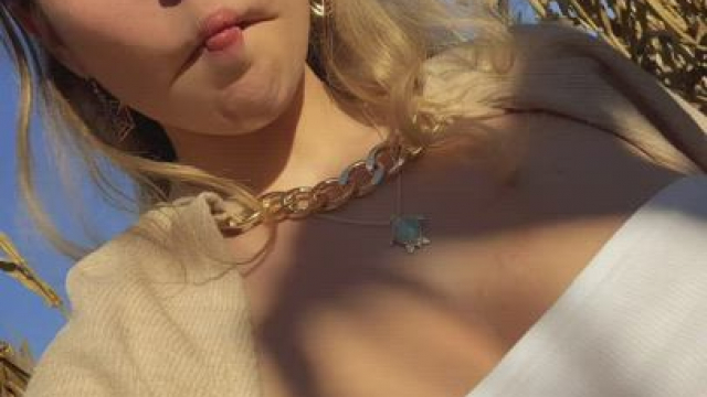 Quick Flash in Corn Maze