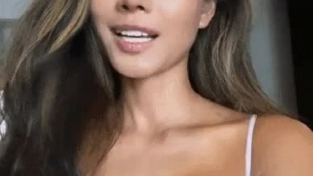 You're looking at the wrong eyes darling