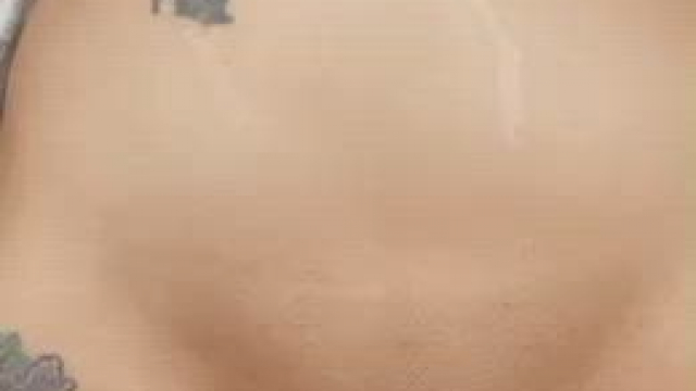 Good morning, wanna come back to bed with me? 44 year old mother of three