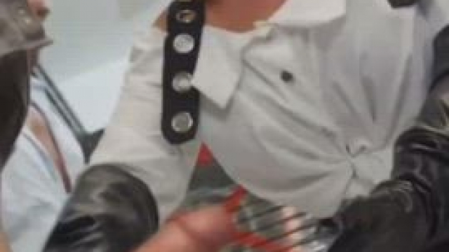 Lasirena demanding cum