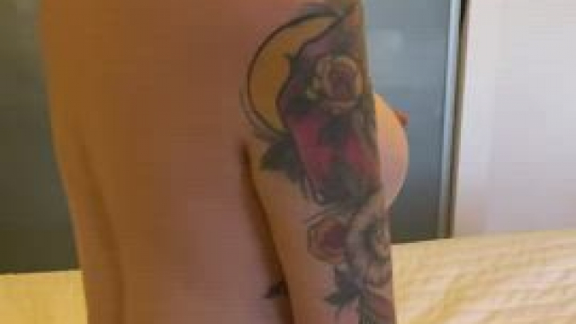 Smack my sweet and soft cheeks!