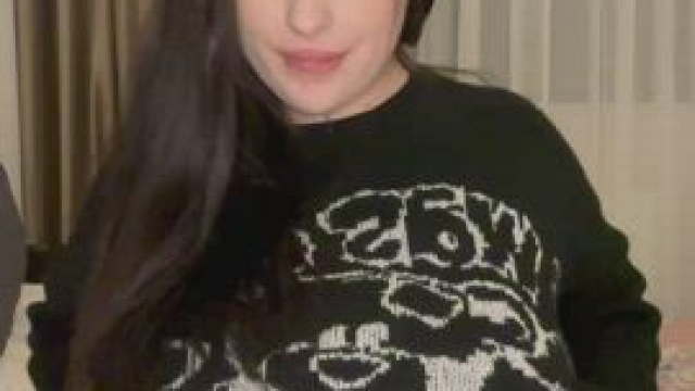 Wearing no bra and a pullover is the best feeling:)