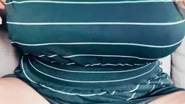 Who likes milkshakes? [OC Reveal/TittyDrop]