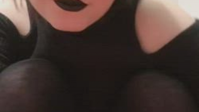 Pale Peaches Are My Favorite