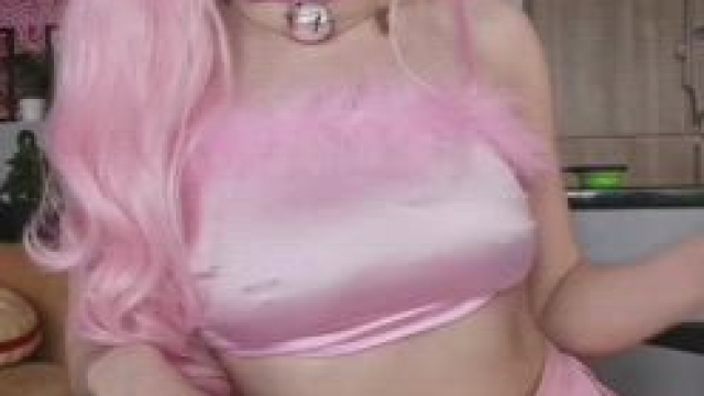 My naughty tiktok uwu challenge would get me banned so im posting it here :3