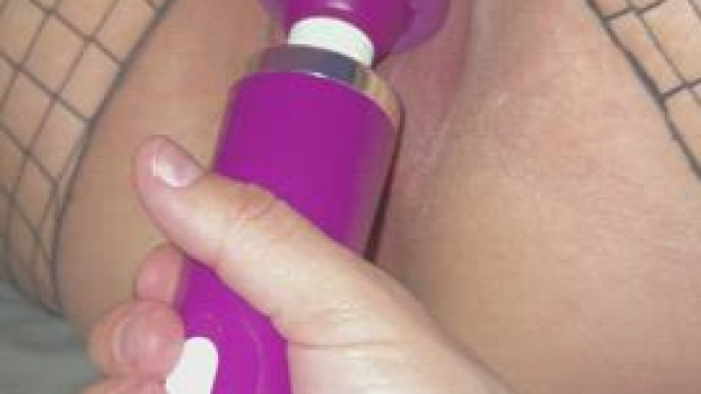 She easily cum when is restrained