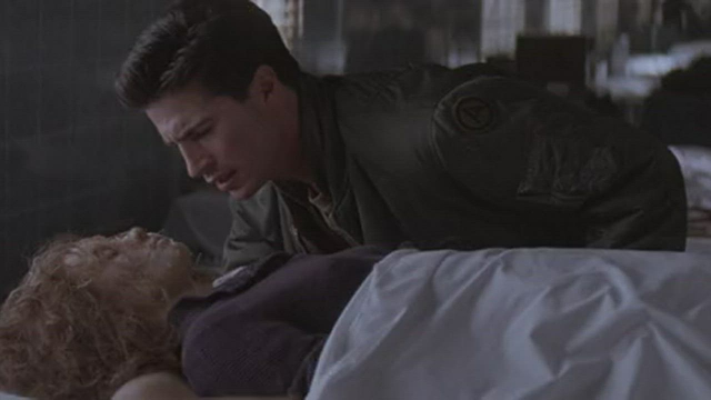 Gabrielle Anwar - Body Snatchers (1993)