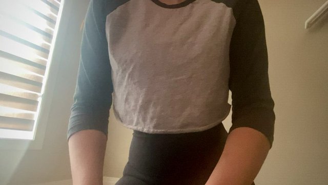 I love tricking people into thinking my boobs are small when they’re actually qu