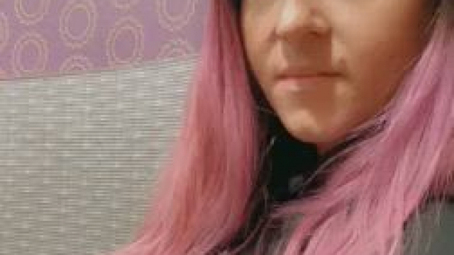 Whoops my tits fell out at the gym [gif]