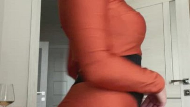 Do u like my outfit?