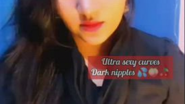 Must Watch: Full Nude on 121 Live