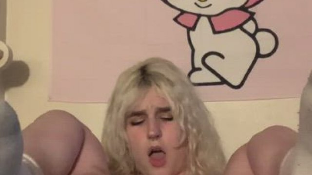 getting myself off in my dorm for the first time!