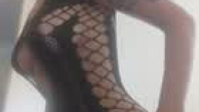 hello little slave? Are you ready for your goddess to order you? Do you want to 