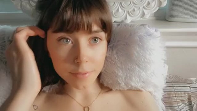 i decided to show off my face today 