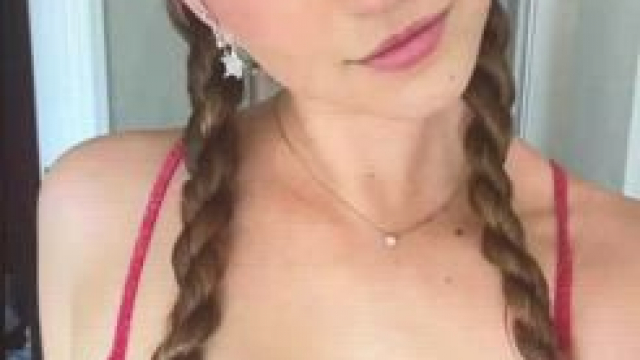 Celeb of the Month tribute Brooke Monk