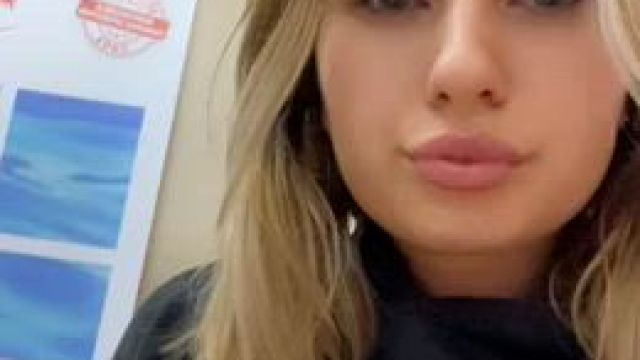 i wish i could walk naked out of the tanning salon but unfortunately not!