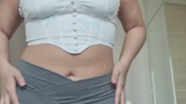 If even 1 guy likes my thick body makes my day