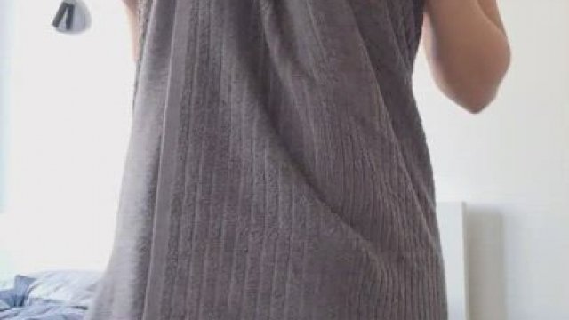 i prepared myself in shower for some hot action)