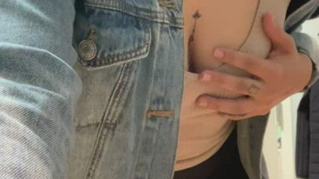 [F] The thrill of having my tits out with the door open gets me so wet