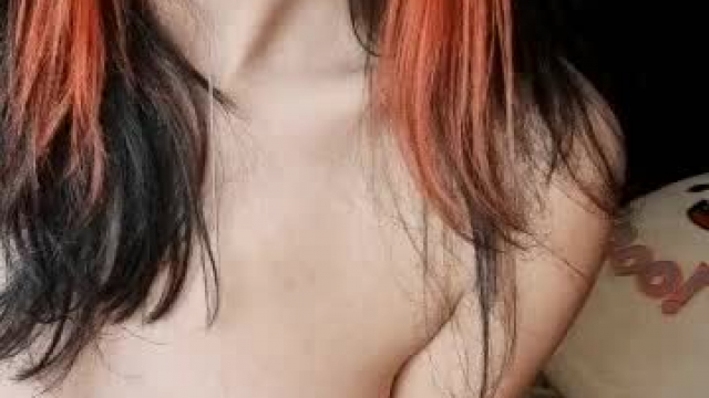 I love gagging on dick and being a spitty slut [F]