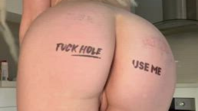 read between my cheeks