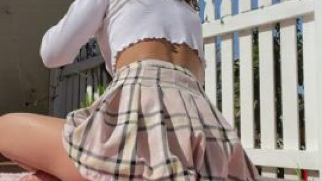 Caught you looking! [F] MILF