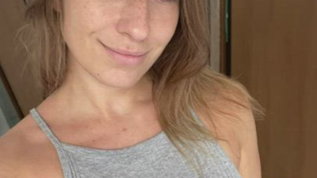 I wanna show you a really cute place you can go on the holidays