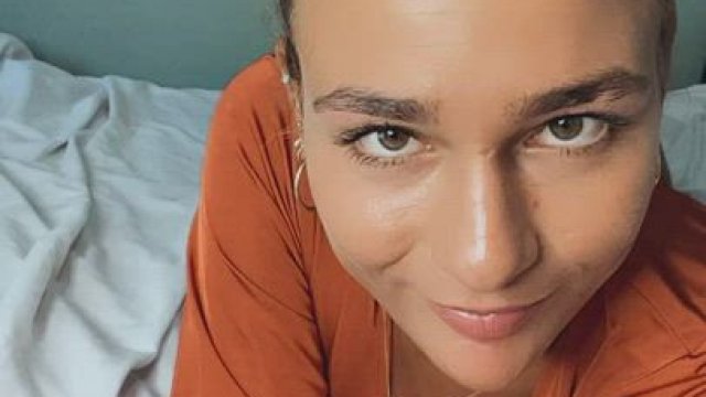 Ups I forgot my panties … but makes it easier for you to access