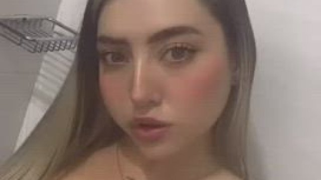 It´s getting late, I m getting ready for bed