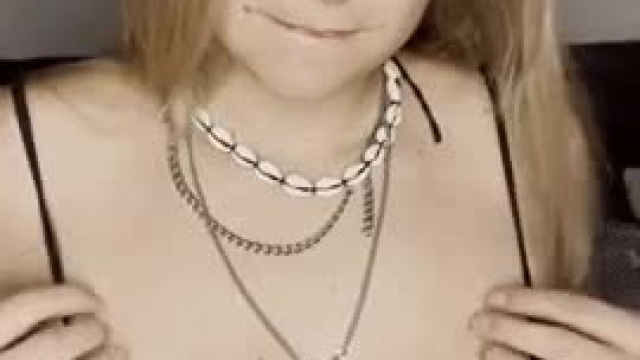 pale nipples for the win