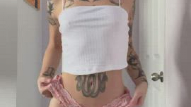 Would you wreck this petite 5’0 tall body?