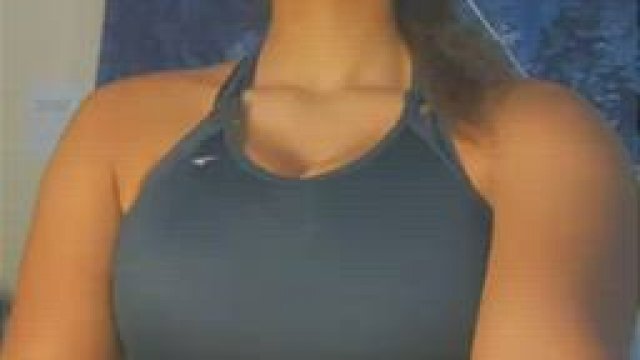 Does anyone know who this is? Reveal