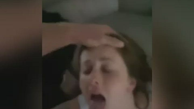 9 months pregnant and all I want is to give him head all day