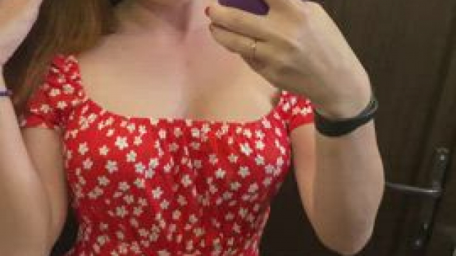 If I was your gf I’d send teasing nudes love this daily