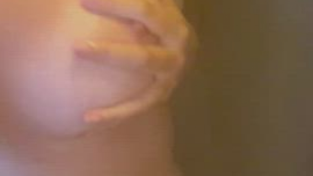 Room for one more in the shower Daddy. Do you want to join?