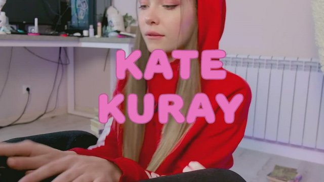 Love the way she blow till cum