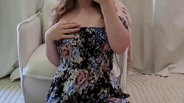 Who else loves a dress with easy access?