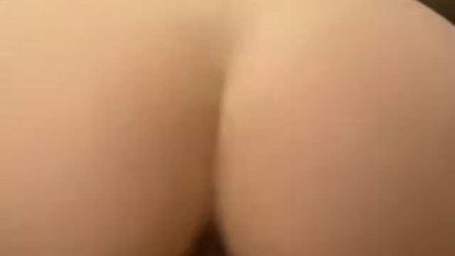 i love bouncing my Puerto Rican pussy on his dick