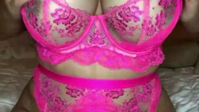 Pink to make you boys wank… I mean wink