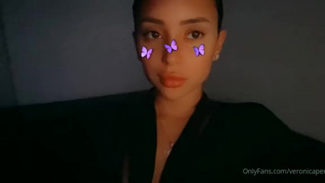 Tits and Vagina Reveal