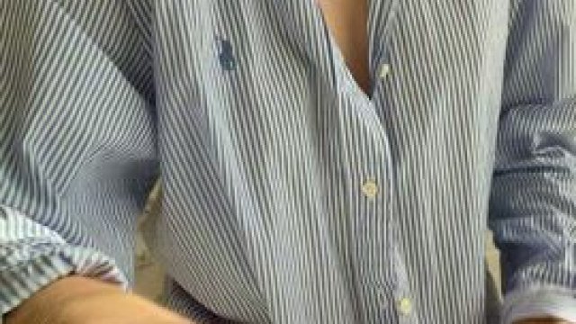 Anyone here appreciate my petite body?