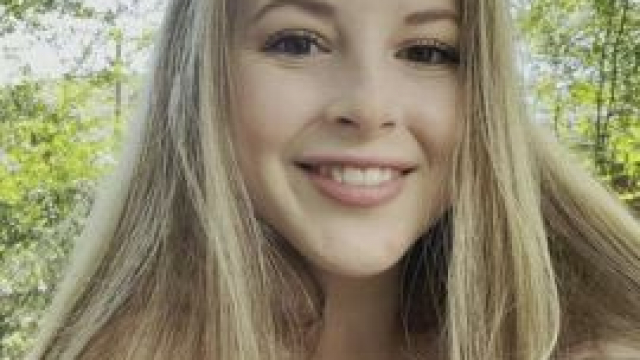 Are you into wild curvy girls