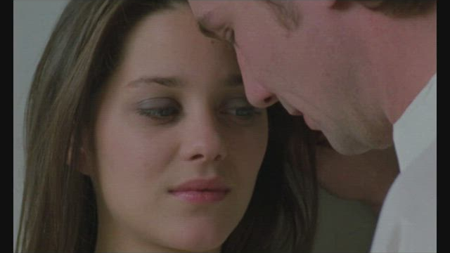 Marion Cottilard in 'Chloe'