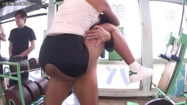 Gym Body Paint - Nami Himemura