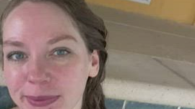 Can’t miss this hotel pool’s view! [gif]