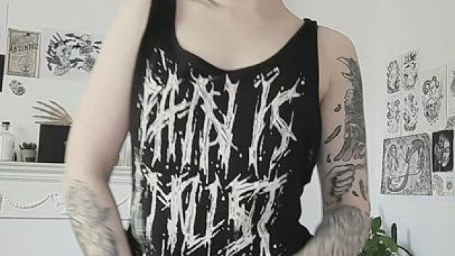 It would make my day if even 1 person liked my petite goth body