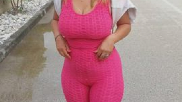 After all, a little rain on the vacations, so more people on the streets - no ma