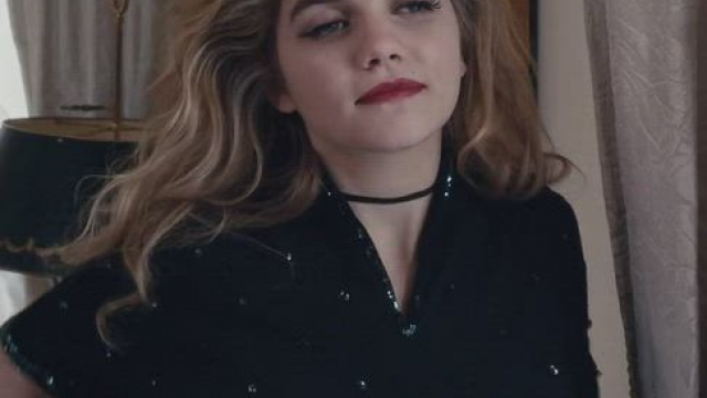 Galatéa Bellugi - Nice French plot reveal in 'Golden Youth'