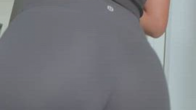 Leggings are smooth but I know what’s smoother